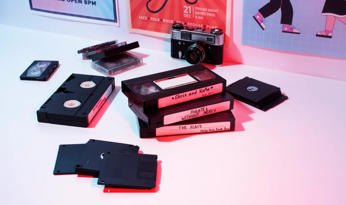 VHS 錄影帶是什麼?了解其意義、歷史、技術和受歡迎程度 | Blog | Capture HK
