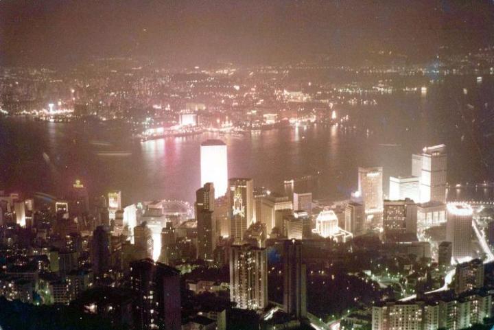 舊時香港山頂夜景 - 相片攝與 1980s<br>